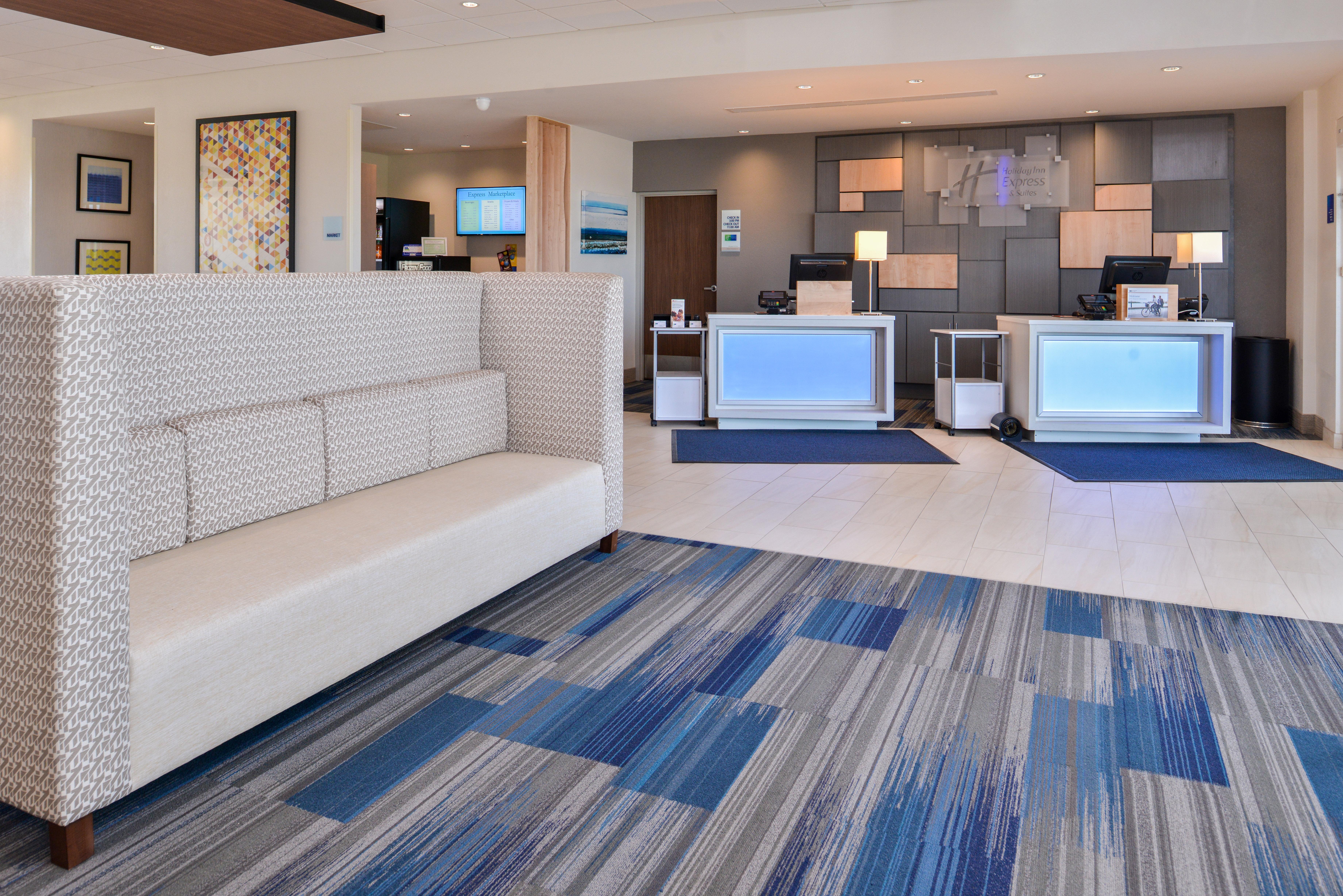 Holiday Inn Express & Suites Trinity By Ihg Exteriör bild